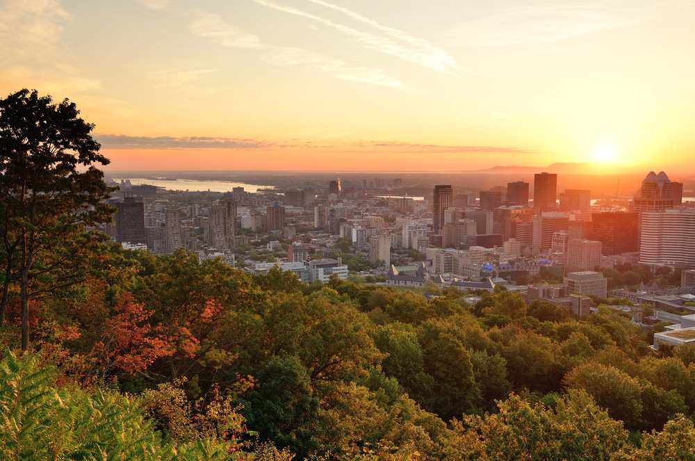 Lever de soleil à Montréal vu du Mont Royal