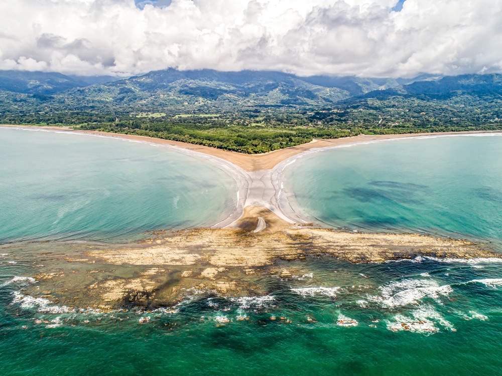 Vue aérienne du parc national de Punta Uvita au Costa Rica