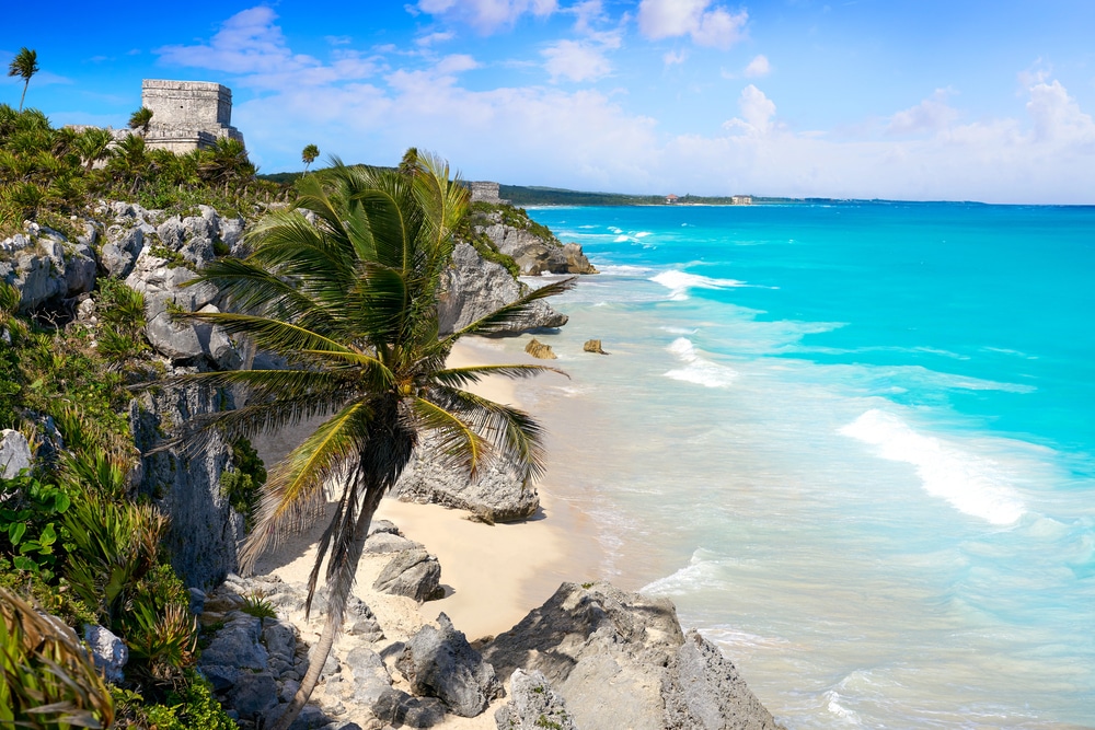 Ruines de la cité maya de Tulum sur la Riviera Maya
